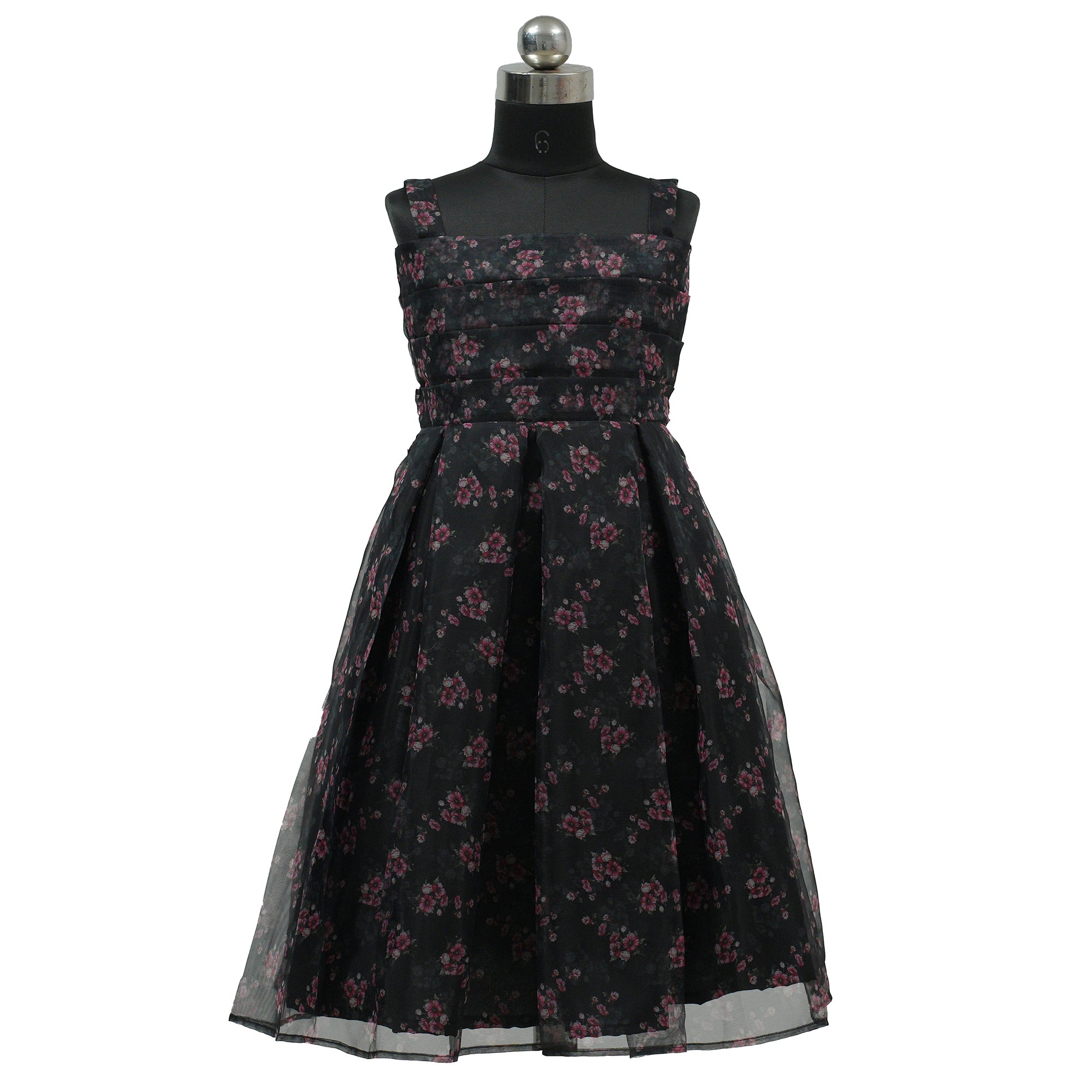 New Party Wear Net Gown Designs -Storyvogue.com | Fancy dresses long, Long  gown design, Stylish party dresses